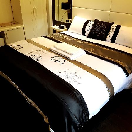 Bed and Breakfast Voyage Prive Deluxe La Spezia Exteriér fotografie
